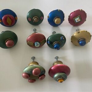 10 beautifully decorated wood drawer pulls with screws